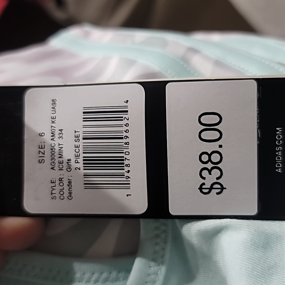 Adidas girls set - Picture 2 of 2